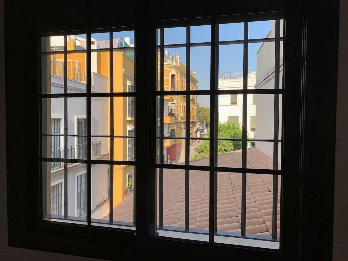 Luz Y Tranquilidad En El Casco Historico - Parking Gratis Apartment Seville Exterior photo