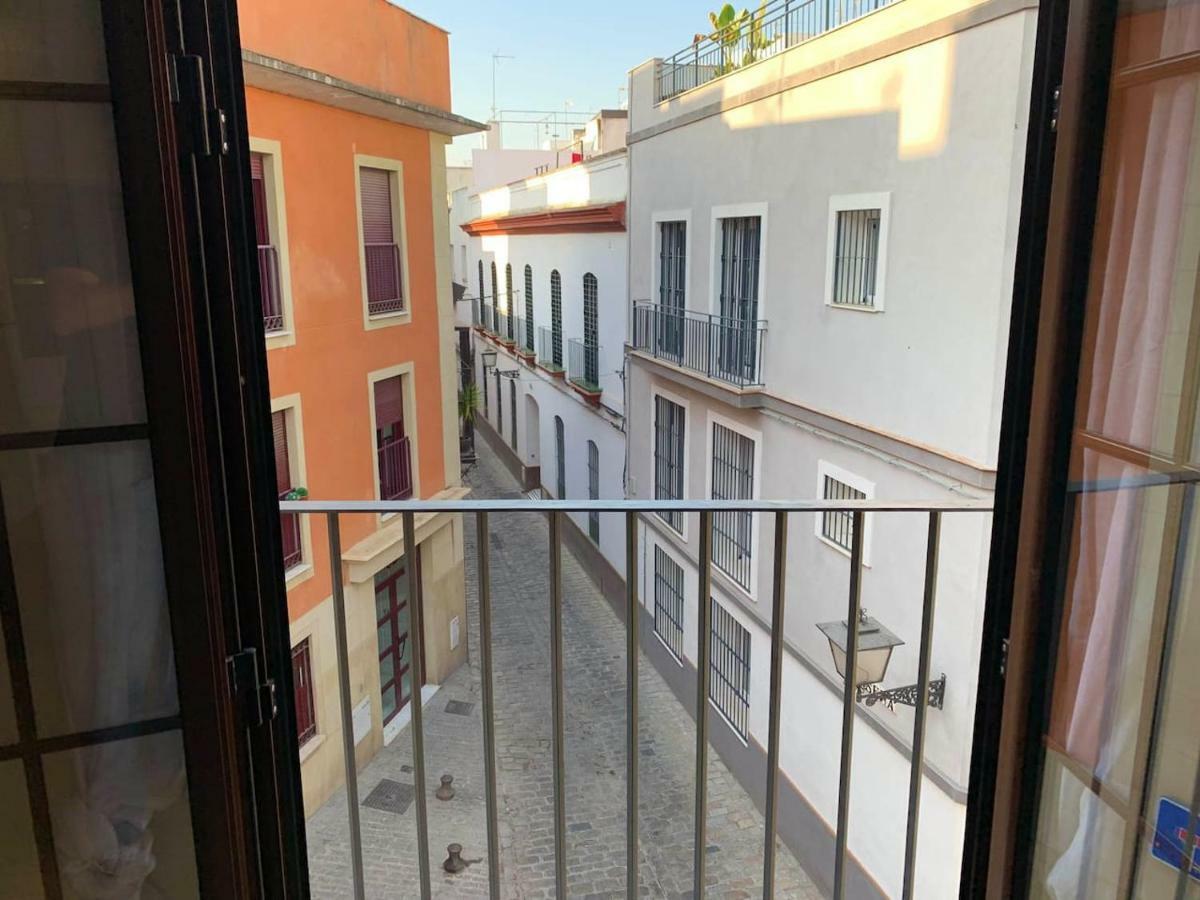 Luz Y Tranquilidad En El Casco Historico - Parking Gratis Apartment Seville Exterior photo